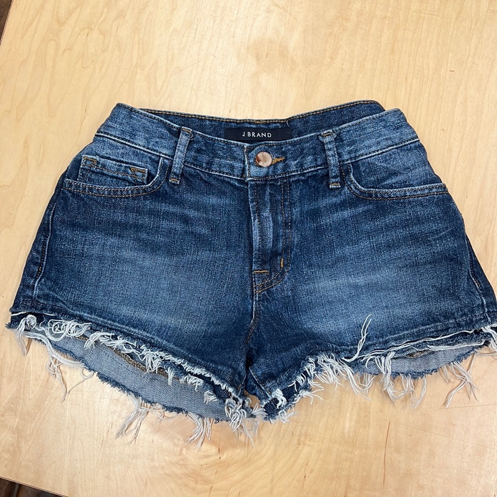 J BRAND DENIM SHORTS WITH FRINGE. EXCELLENT CONDITION!